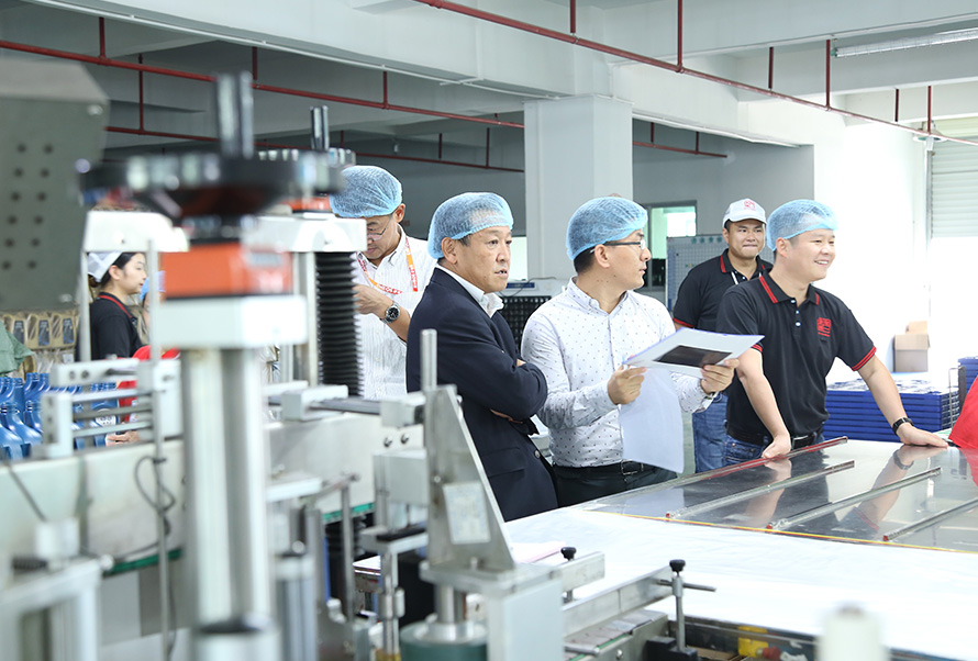 外資企業(yè)來(lái)訪(fǎng)冠一公司