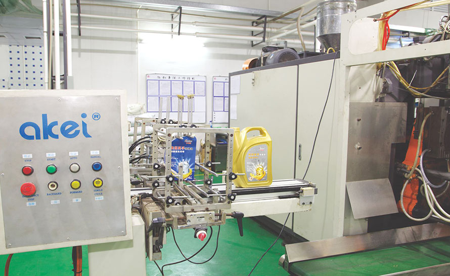 冠一機(jī)器設(shè)備 冠一機(jī)器設(shè)備